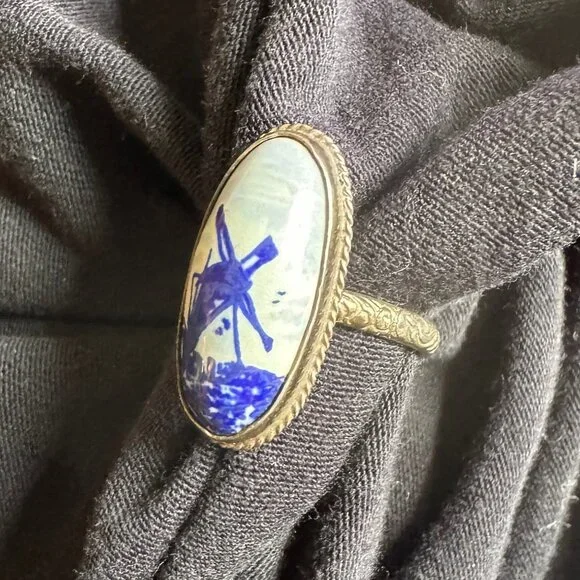 Vintage Delft Tile Ring - Picture 2 of 4